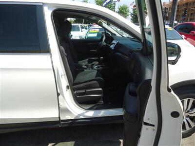 2017 Honda Pilot EX   - Photo 19 - Van Nuys, CA 91405