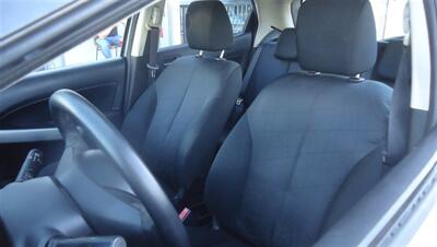 2014 Mazda Mazda2 Sport - Photo 13 - Van Nuys, CA 91405