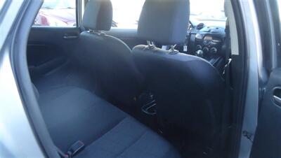 2014 Mazda Mazda2 Sport - Photo 10 - Van Nuys, CA 91405