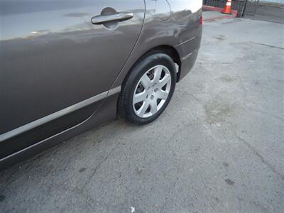 2010 Honda Civic LX   - Photo 25 - Van Nuys, CA 91405