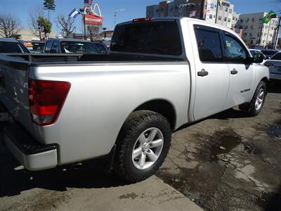 2013 Nissan Titan S   - Photo 5 - Van Nuys, CA 91405