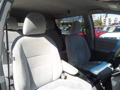 2015 Toyota Sienna LE Mobility 7-Passen   - Photo 17 - Van Nuys, CA 91405