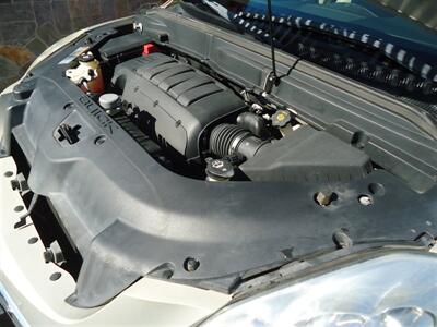 2011 Buick Enclave CXL-1   - Photo 29 - Van Nuys, CA 91405