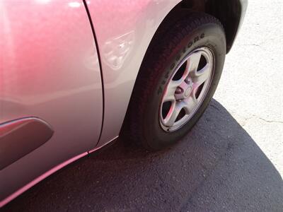 2002 Toyota RAV4   - Photo 8 - Van Nuys, CA 91405