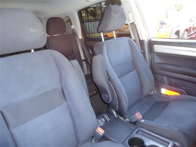 2011 Honda CR-V SE   - Photo 13 - Van Nuys, CA 91405