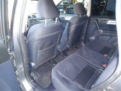 2011 Honda CR-V SE   - Photo 16 - Van Nuys, CA 91405