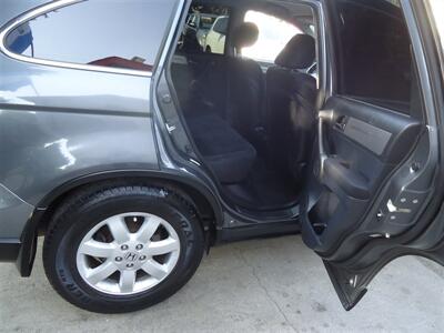 2011 Honda CR-V SE   - Photo 11 - Van Nuys, CA 91405