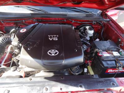 2011 Toyota Tacoma PreRunner V6   - Photo 19 - Van Nuys, CA 91405