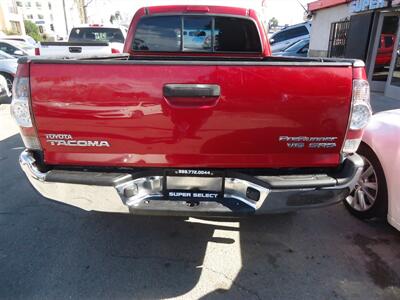 2011 Toyota Tacoma PreRunner V6   - Photo 10 - Van Nuys, CA 91405