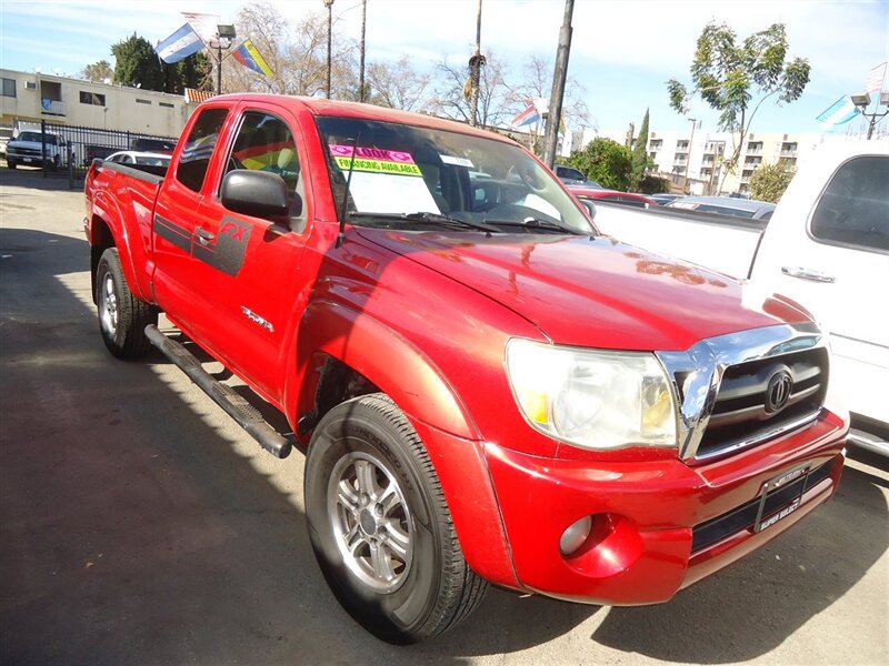 2011 Toyota Tacoma PreRunner V6   - Photo 1 - Van Nuys, CA 91405