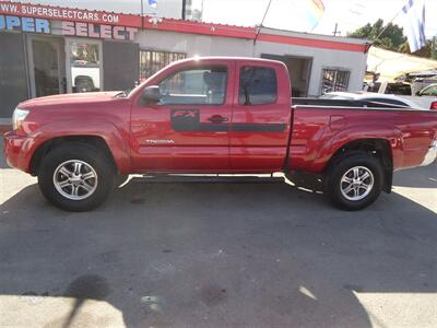 2011 Toyota Tacoma PreRunner V6   - Photo 7 - Van Nuys, CA 91405