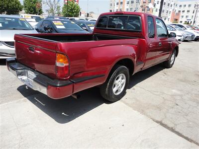 2000 Toyota Tacoma   - Photo 4 - Van Nuys, CA 91405