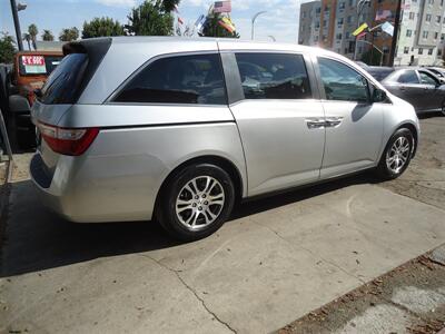 2012 Honda Odyssey EX-L   - Photo 4 - Van Nuys, CA 91405