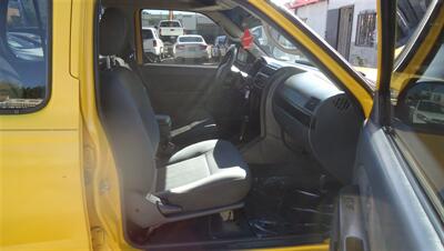 2003 Nissan Xterra XE-V6 - Photo 14 - Van Nuys, CA 91405
