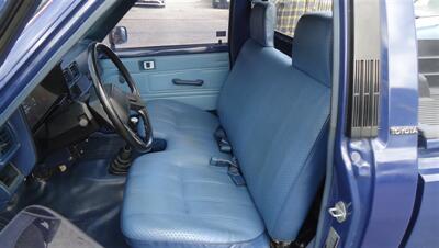 1986 Toyota Pickup - Photo 11 - Van Nuys, CA 91405