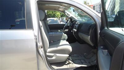 2010 Toyota Tundra Grade - Photo 14 - Van Nuys, CA 91405