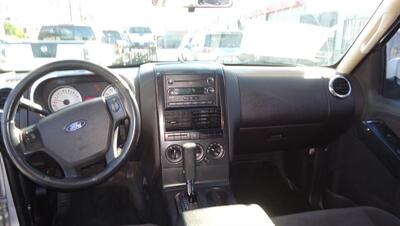 2010 Ford Explorer Sport Trac XLT - Photo 17 - Van Nuys, CA 91405