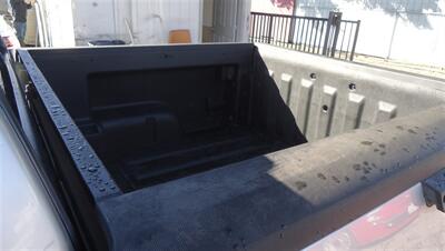 2010 Ford Explorer Sport Trac XLT - Photo 10 - Van Nuys, CA 91405