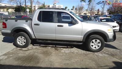 2010 Ford Explorer Sport Trac XLT - Photo 3 - Van Nuys, CA 91405