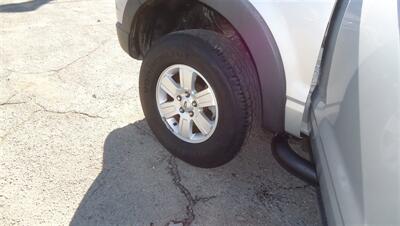 2010 Ford Explorer Sport Trac XLT - Photo 26 - Van Nuys, CA 91405