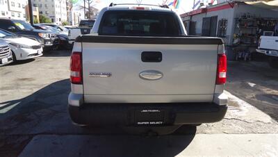 2010 Ford Explorer Sport Trac XLT - Photo 9 - Van Nuys, CA 91405