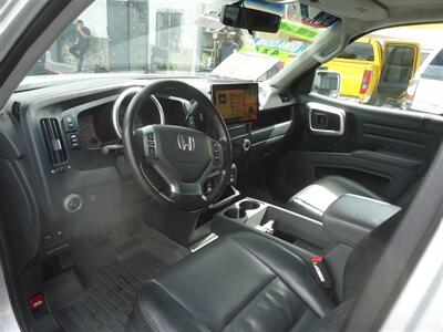 2006 Honda Ridgeline RTL w/Moonroof w/XM   - Photo 20 - Van Nuys, CA 91405