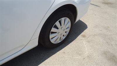 2011 Toyota Corolla LE   - Photo 27 - Van Nuys, CA 91405