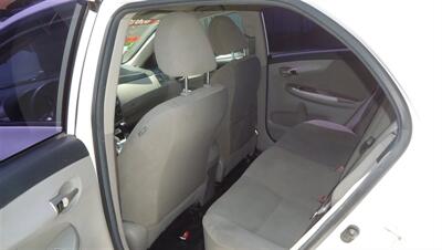 2011 Toyota Corolla LE   - Photo 16 - Van Nuys, CA 91405