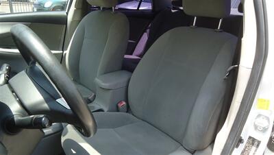 2011 Toyota Corolla LE   - Photo 19 - Van Nuys, CA 91405