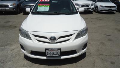 2011 Toyota Corolla LE   - Photo 2 - Van Nuys, CA 91405