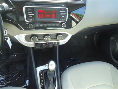 2017 Kia Rio EX   - Photo 16 - Van Nuys, CA 91405