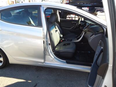 2013 Hyundai ELANTRA Limited - Photo 10 - Van Nuys, CA 91405