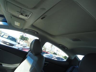 2013 Hyundai ELANTRA Limited - Photo 19 - Van Nuys, CA 91405