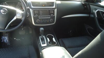 2016 Nissan Altima 2.5 S - Photo 16 - Van Nuys, CA 91405