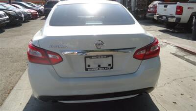 2016 Nissan Altima 2.5 S - Photo 8 - Van Nuys, CA 91405