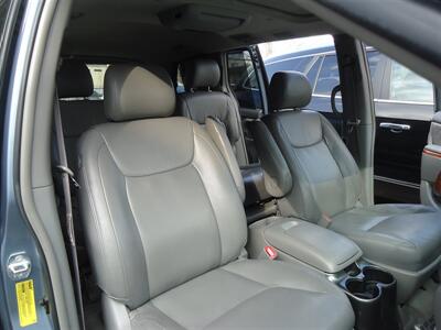 2006 Toyota Sienna XLE 7 Passenger - Photo 15 - Van Nuys, CA 91405