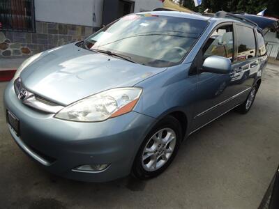 2006 Toyota Sienna XLE 7 Passenger - Photo 6 - Van Nuys, CA 91405