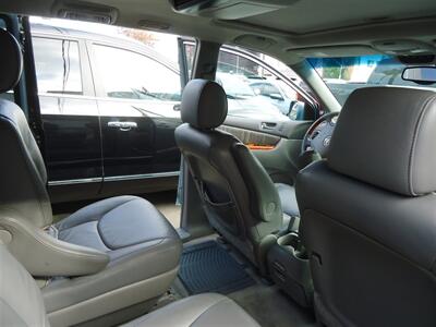 2006 Toyota Sienna XLE 7 Passenger - Photo 11 - Van Nuys, CA 91405