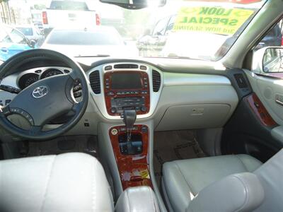 2006 Toyota Highlander Limited   - Photo 13 - Van Nuys, CA 91405