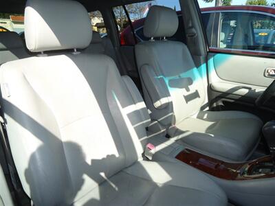 2006 Toyota Highlander Limited   - Photo 11 - Van Nuys, CA 91405