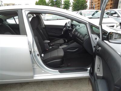 2016 Kia Forte EX   - Photo 14 - Van Nuys, CA 91405