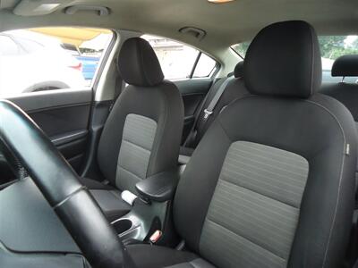 2016 Kia Forte EX   - Photo 8 - Van Nuys, CA 91405