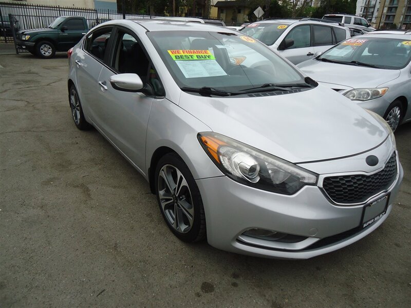 2016 Kia Forte EX - Photo 1 - Van Nuys, CA 91405