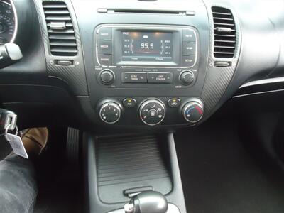 2016 Kia Forte EX   - Photo 20 - Van Nuys, CA 91405