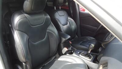 2016 Jeep Cherokee Limited   - Photo 13 - Van Nuys, CA 91405