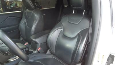 2016 Jeep Cherokee Limited   - Photo 16 - Van Nuys, CA 91405