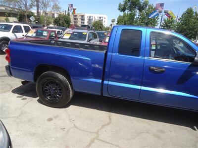 2006 Dodge Dakota SLT   - Photo 3 - Van Nuys, CA 91405