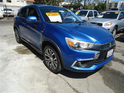 2017 Mitsubishi Outlander Sport 2.4 SE   - Photo 2 - Van Nuys, CA 91405