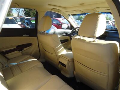 2010 Honda Accord Crosstour EX-L   - Photo 12 - Van Nuys, CA 91405
