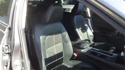 2021 Nissan Altima 2.5 SR   - Photo 13 - Van Nuys, CA 91405